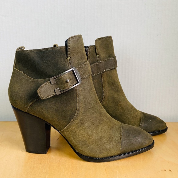 Donald J Pliner Green Suede Ankle Boots, 11. - Picture 6 of 7